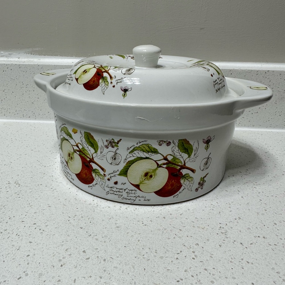 Vintage Kent Pottery lidded dish